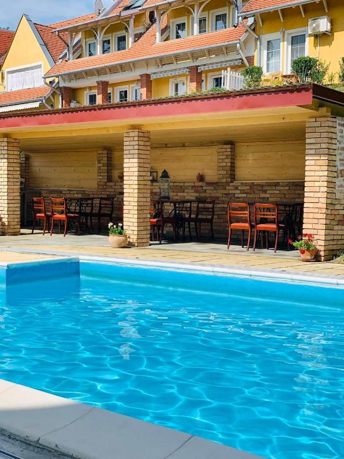 Lilium Villa Hévíz מראה חיצוני תמונה