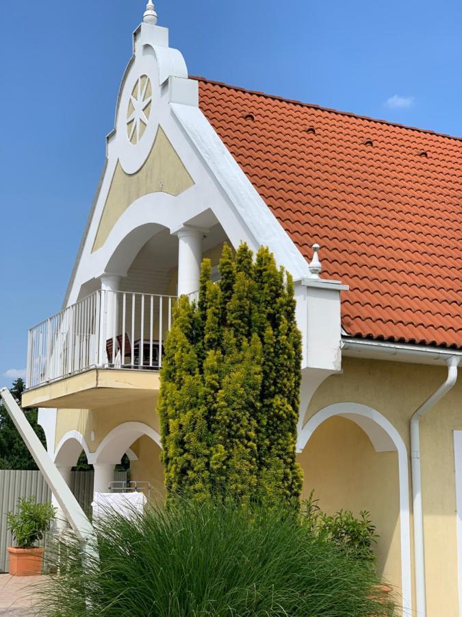 Lilium Villa Hévíz מראה חיצוני תמונה